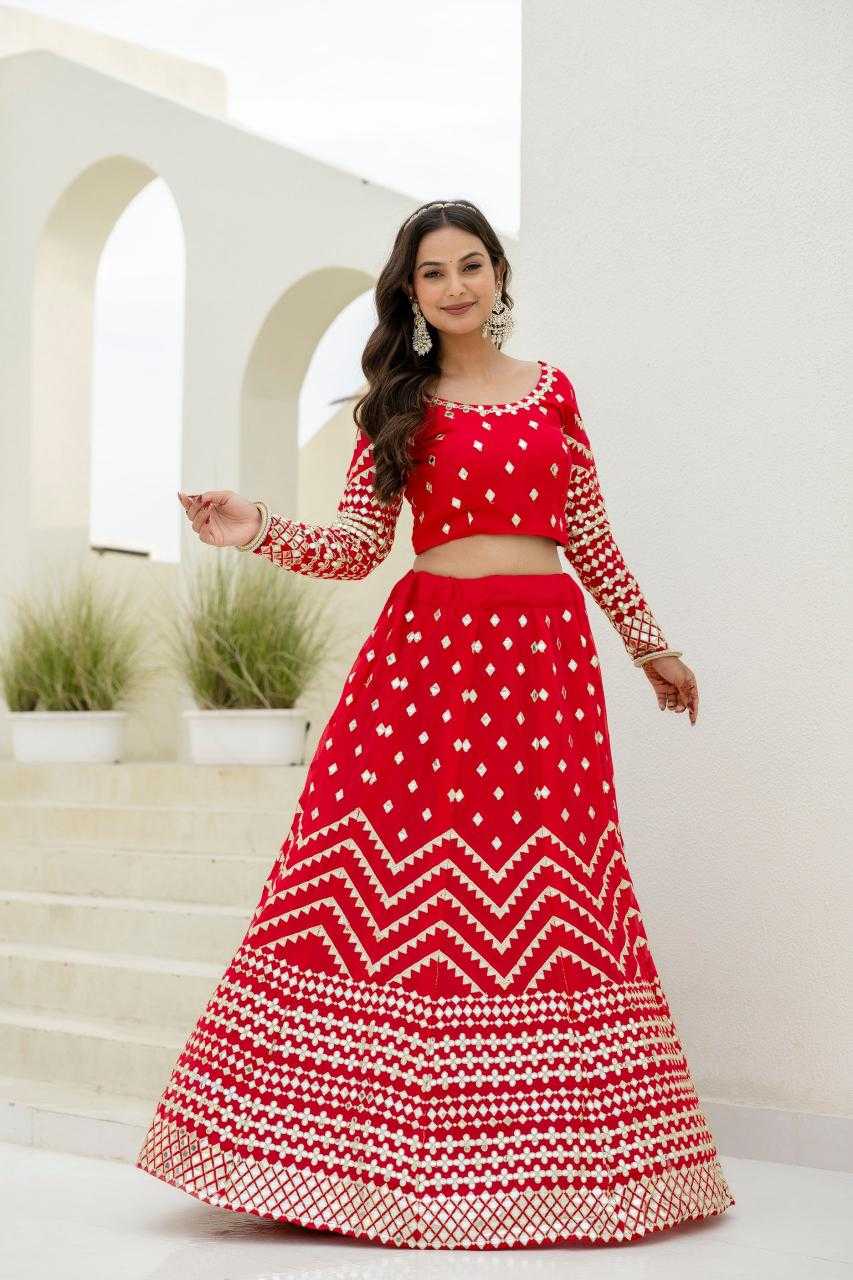 GEORGETTE LEHENGA