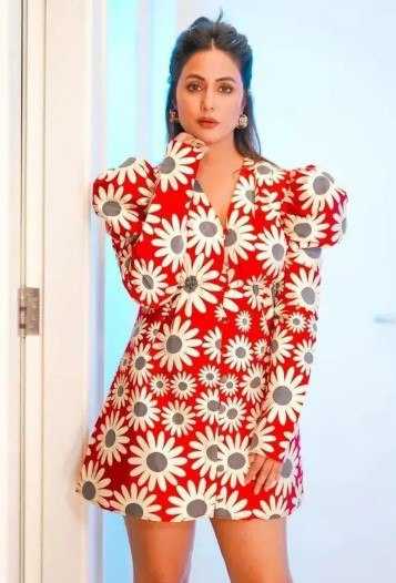MIDI DRESSES