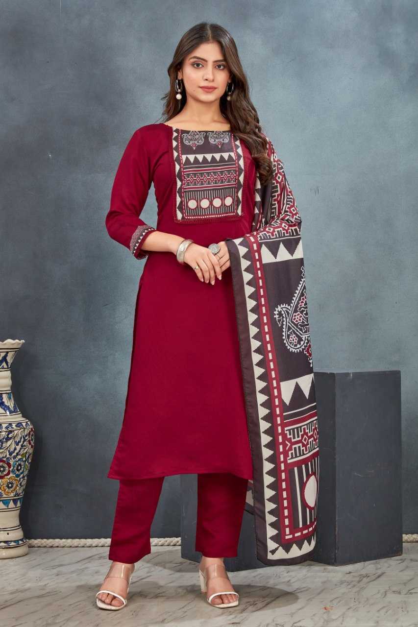 RED KURTIS