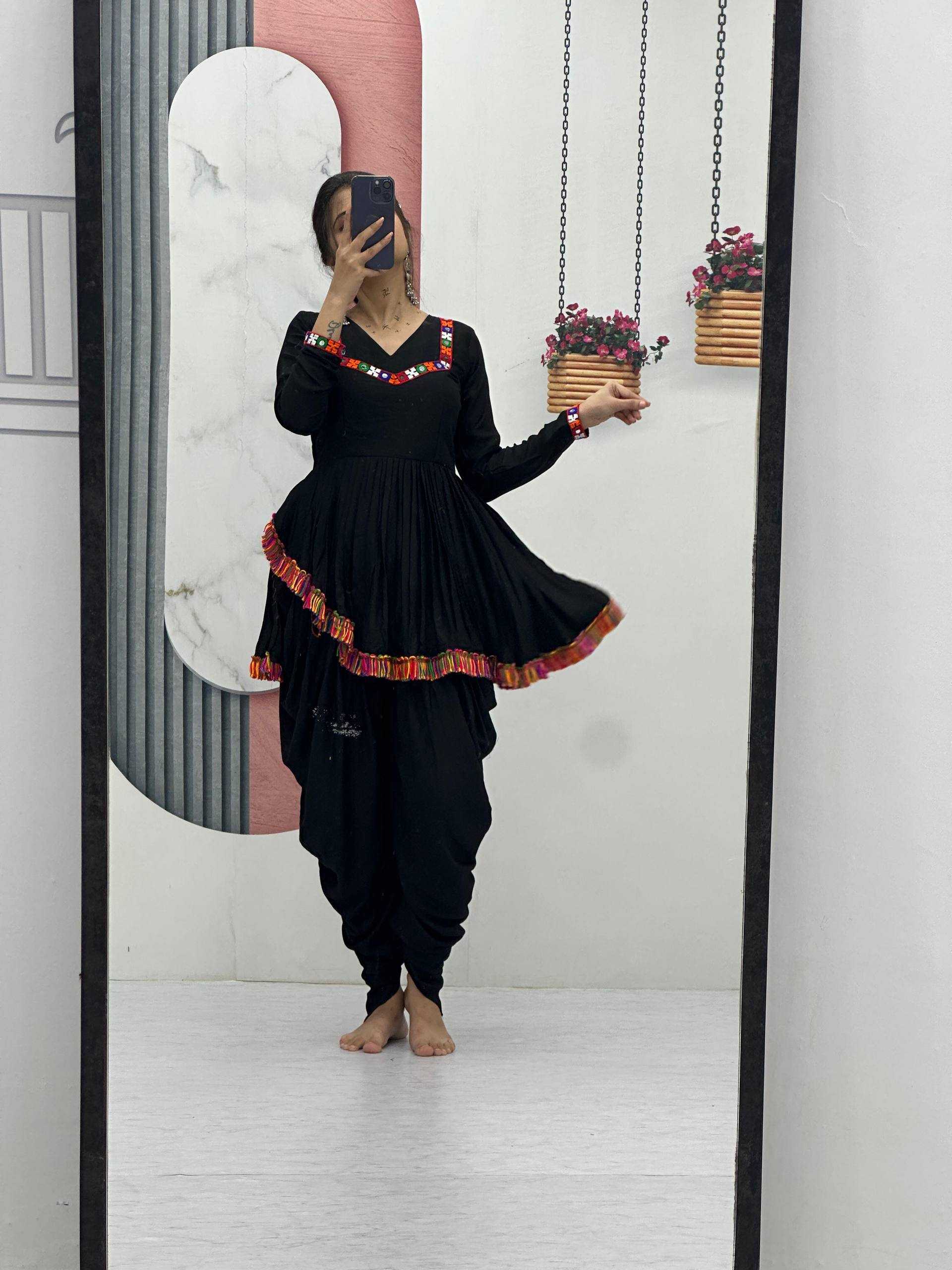 NAVRATRI CHANIYA CHOLI