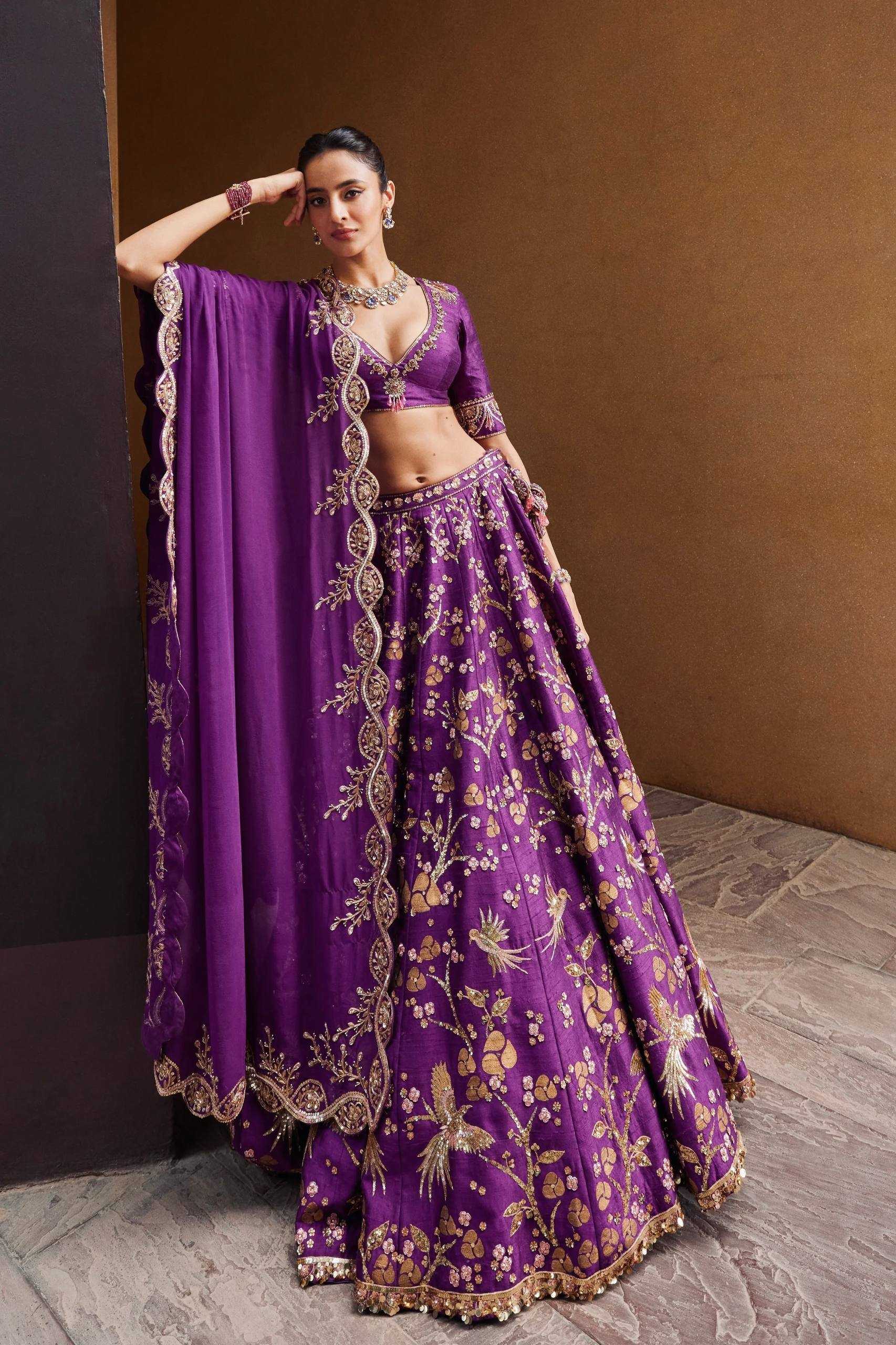  ZARI WORK LEHENGA