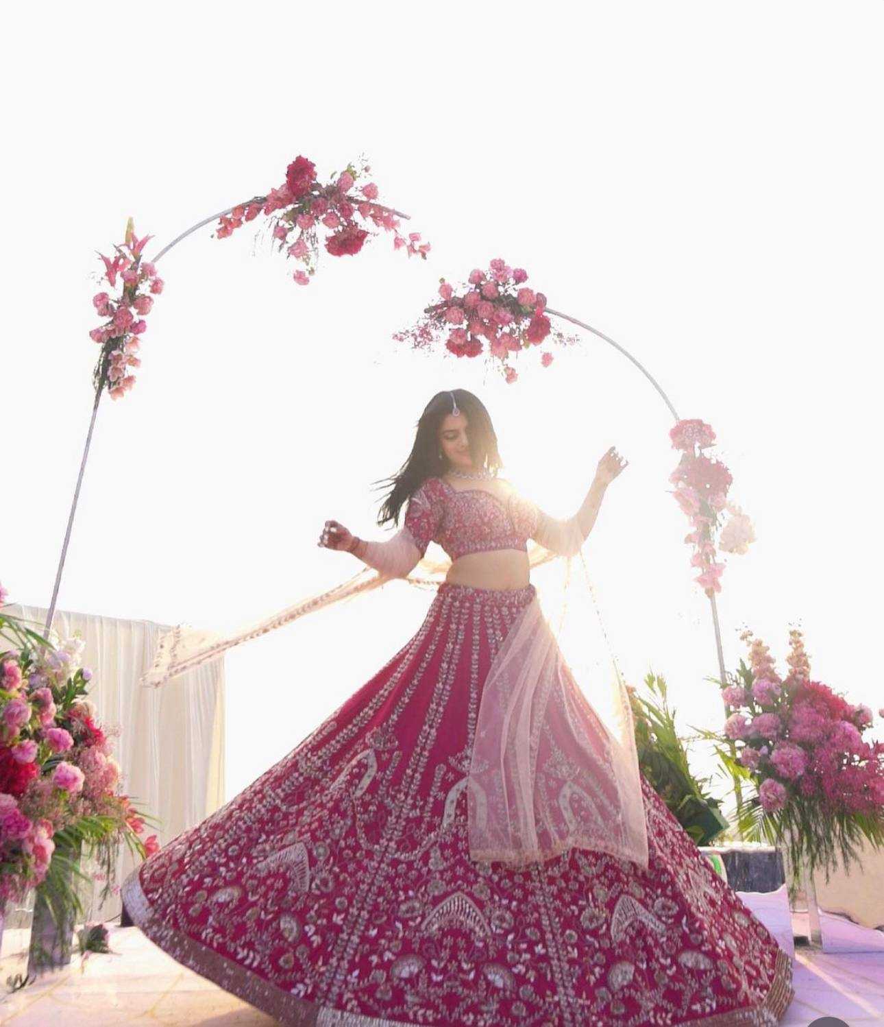 SANGEET OUTFITS