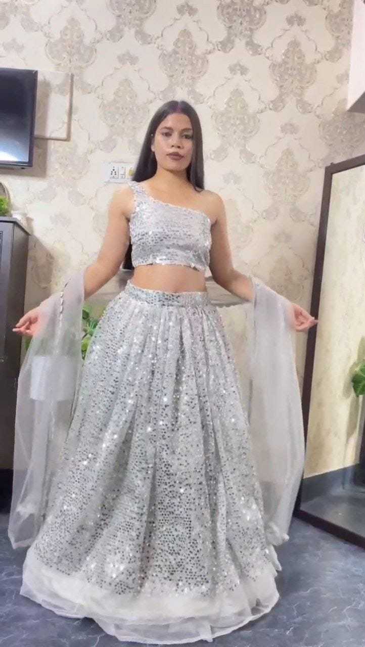 DESIGNER LEHENGA