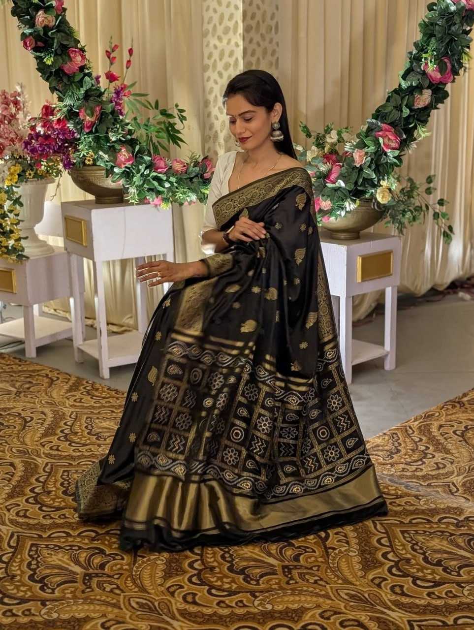 BANARASI SILK SAREES WITH ZARI WORK