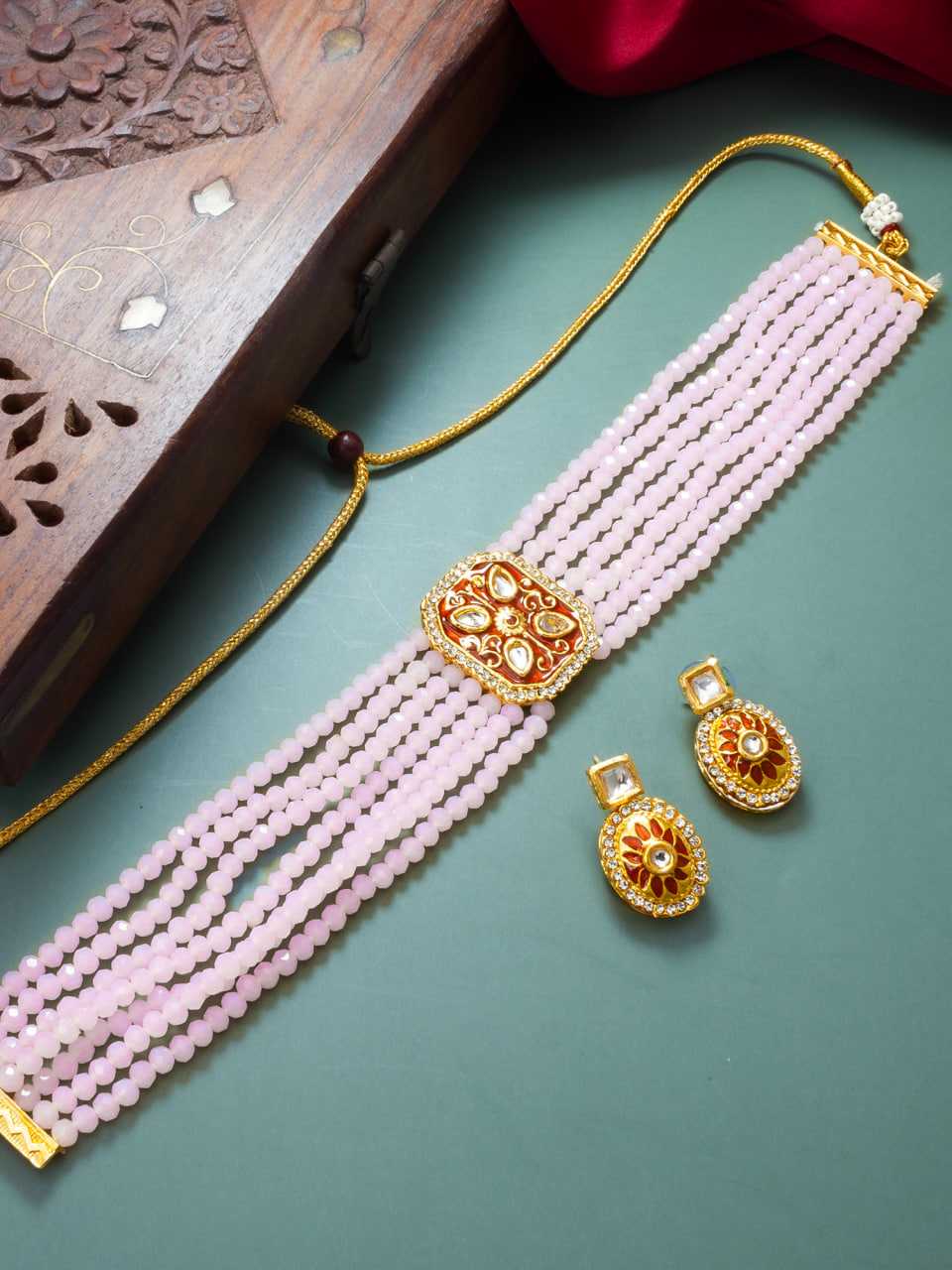 CHOKER NECKLACES