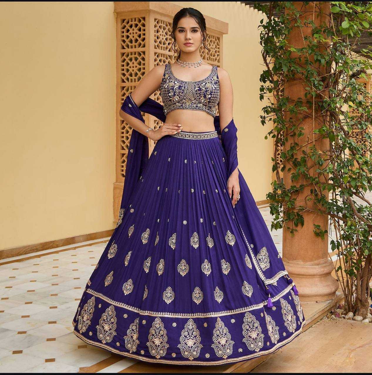 ENGAGEMENT OUTFITS