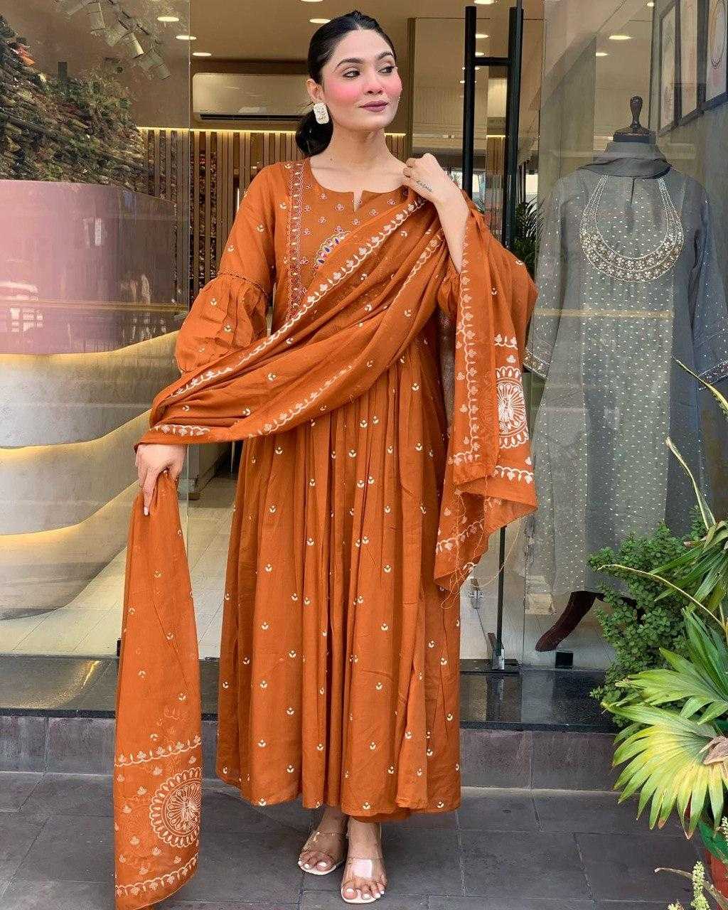 FRONT SLIT KURTIS