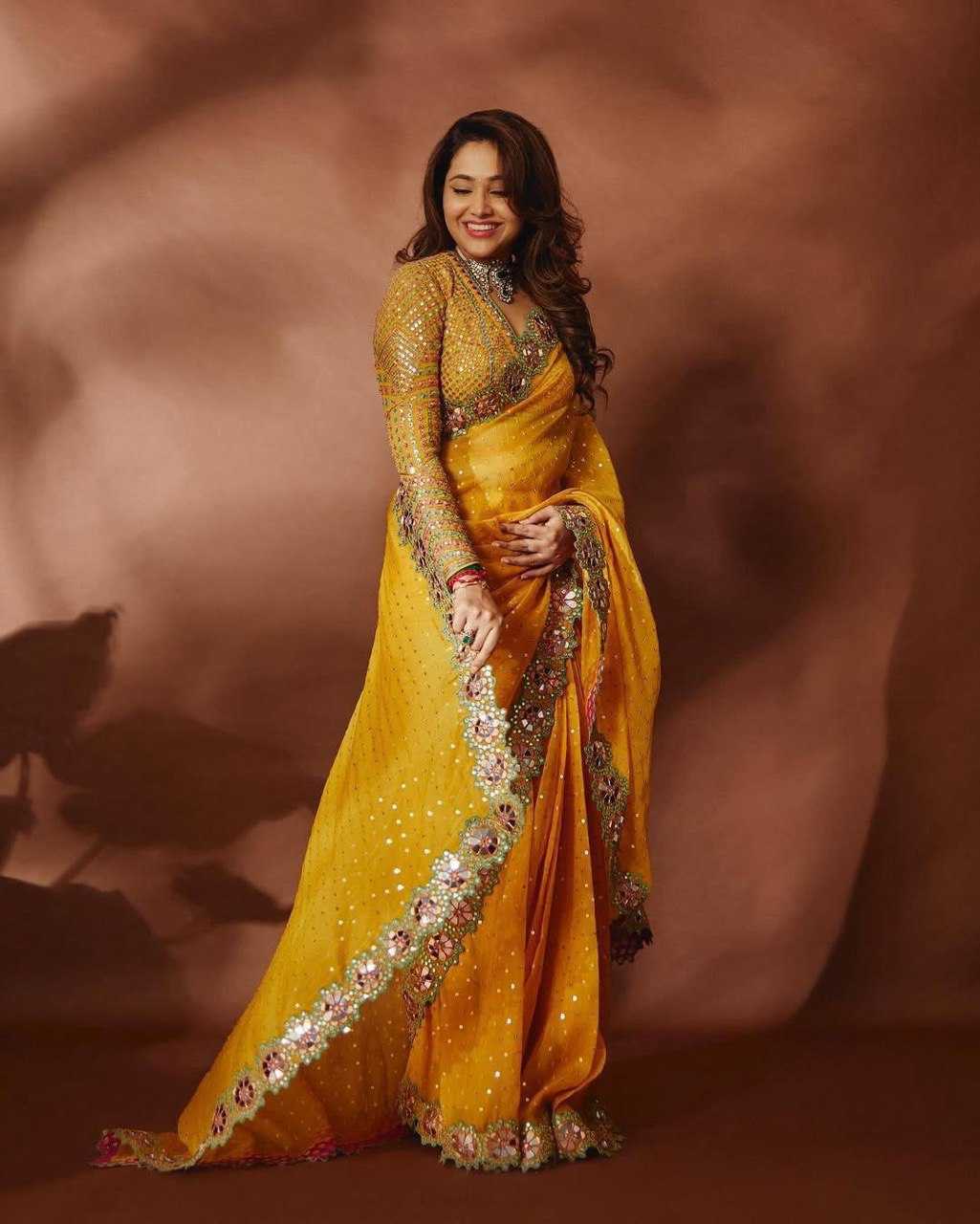 MIRROR WORK SAREE