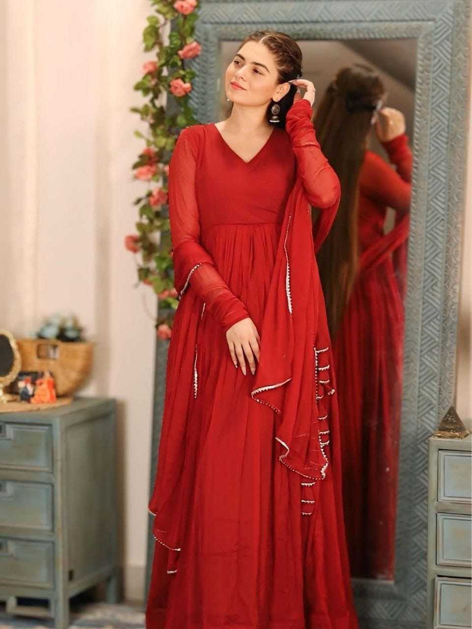 RED GOWN