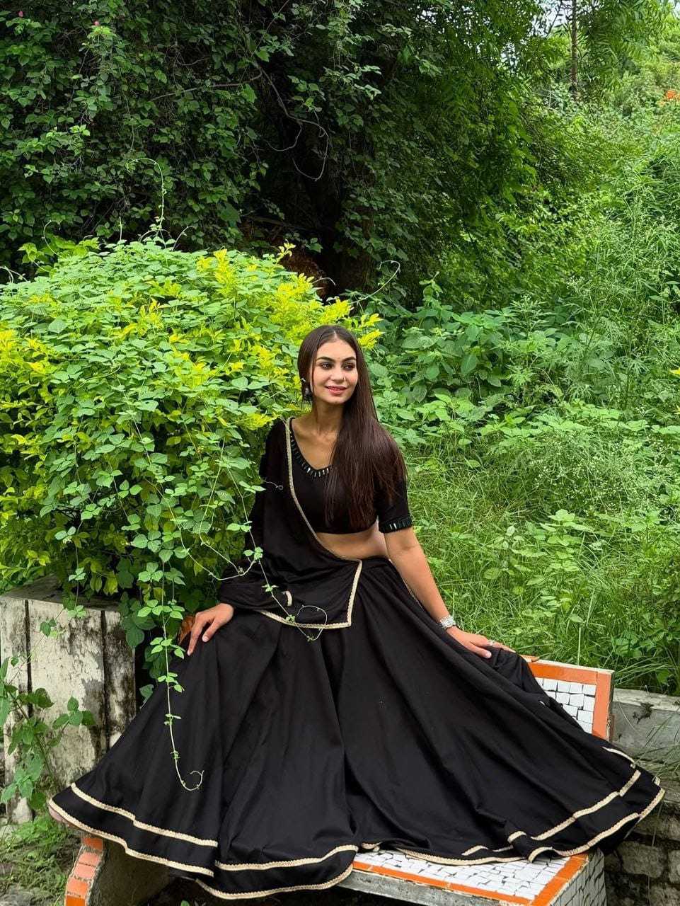 NAVRATRI CHANIYA CHOLI