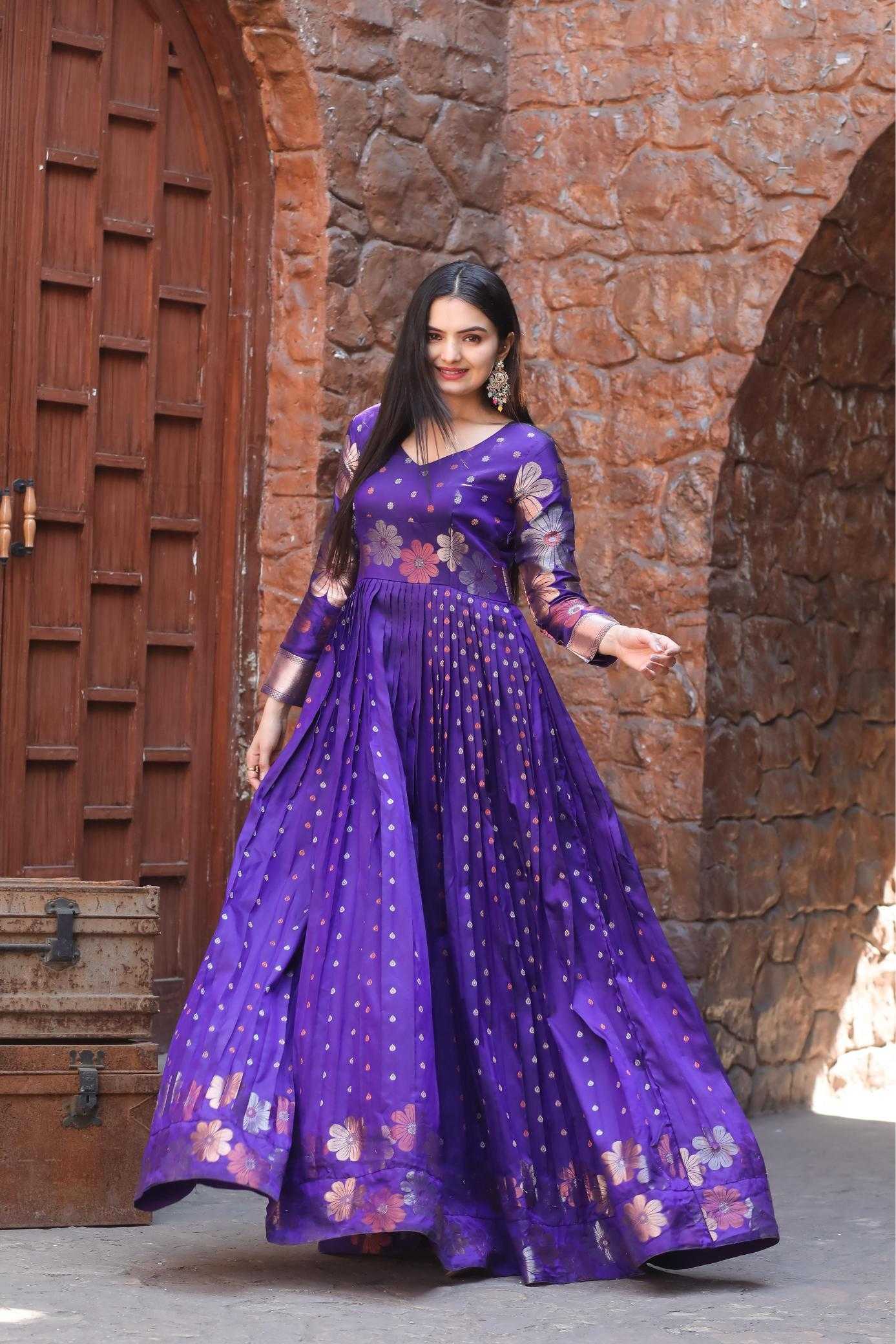 SILK GOWNS