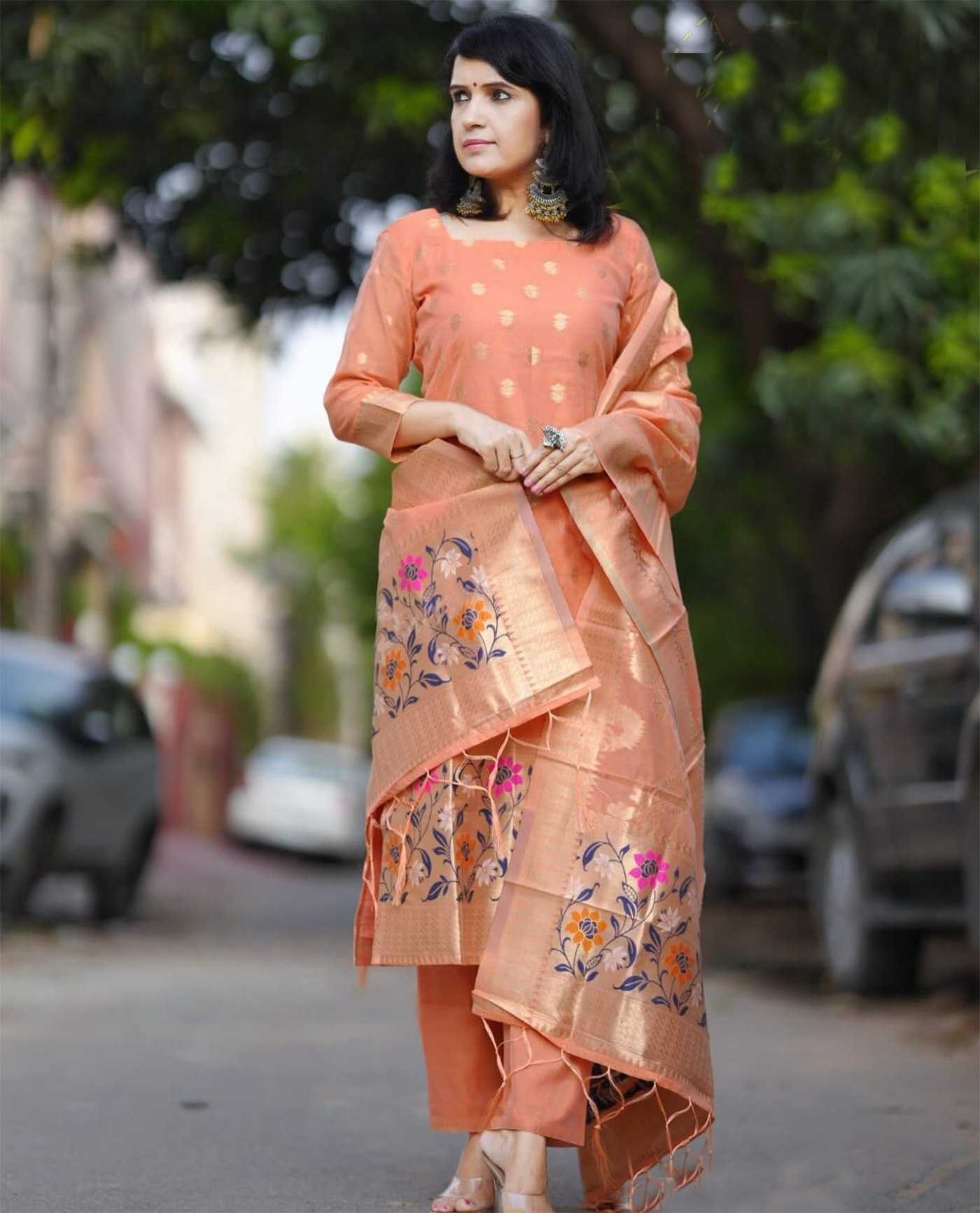 LADIES SILK SUIT