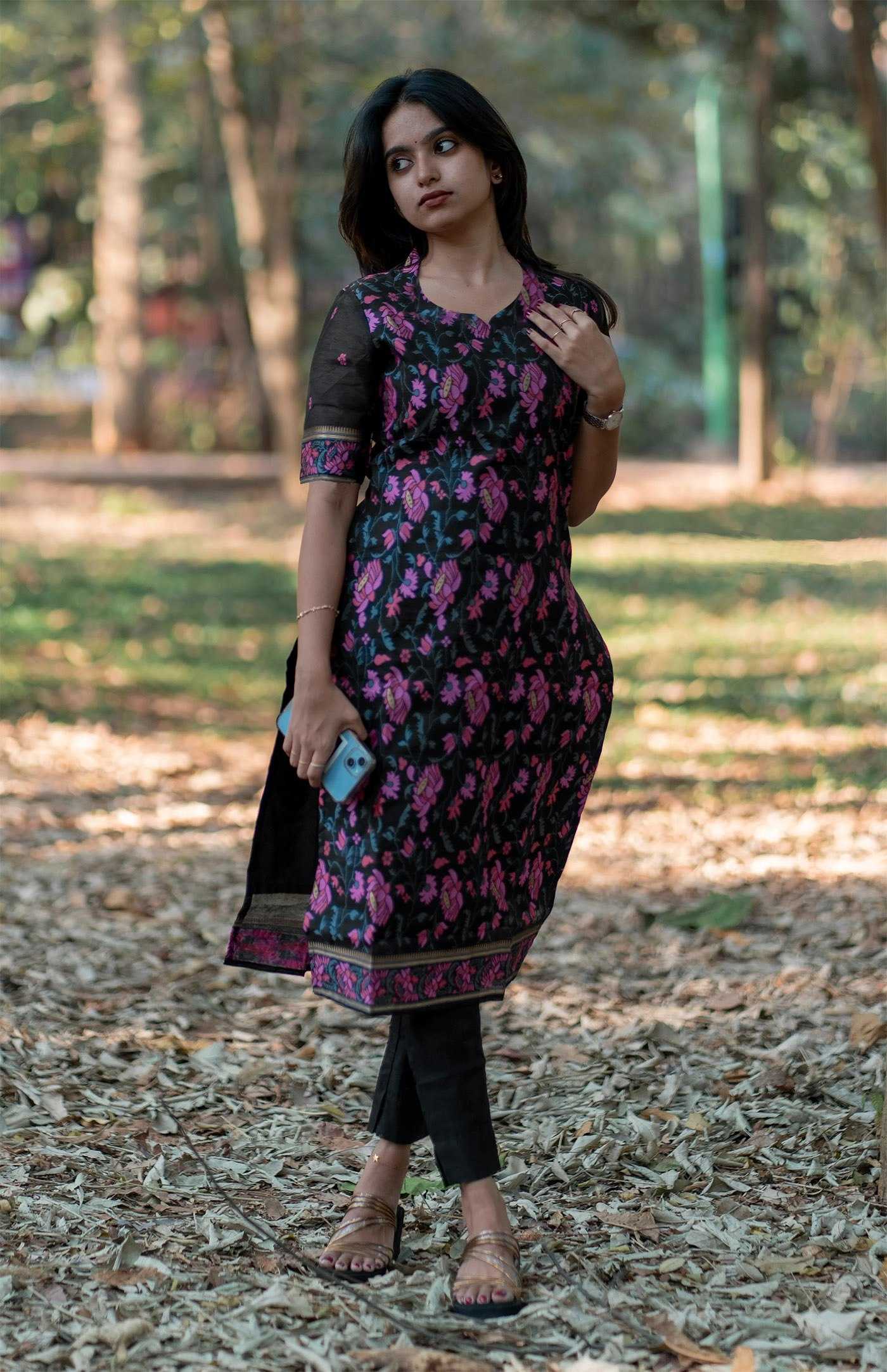 LADIES KURTI