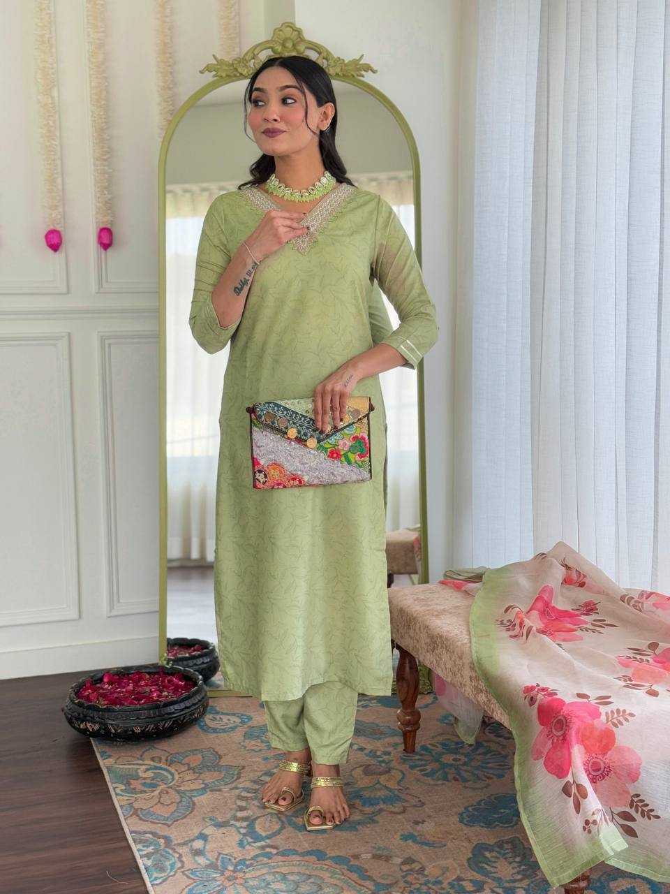 GREEN SALWAR SUIT