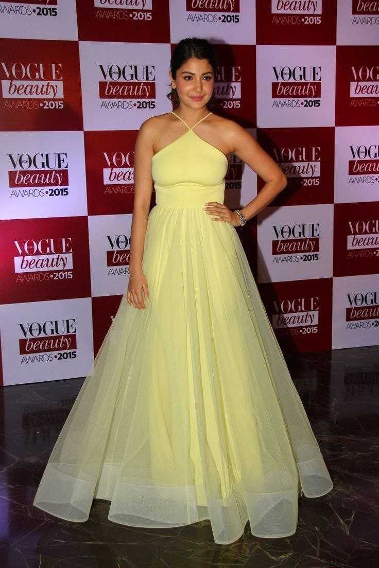 BOLLYWOOD STYLE GOWNS