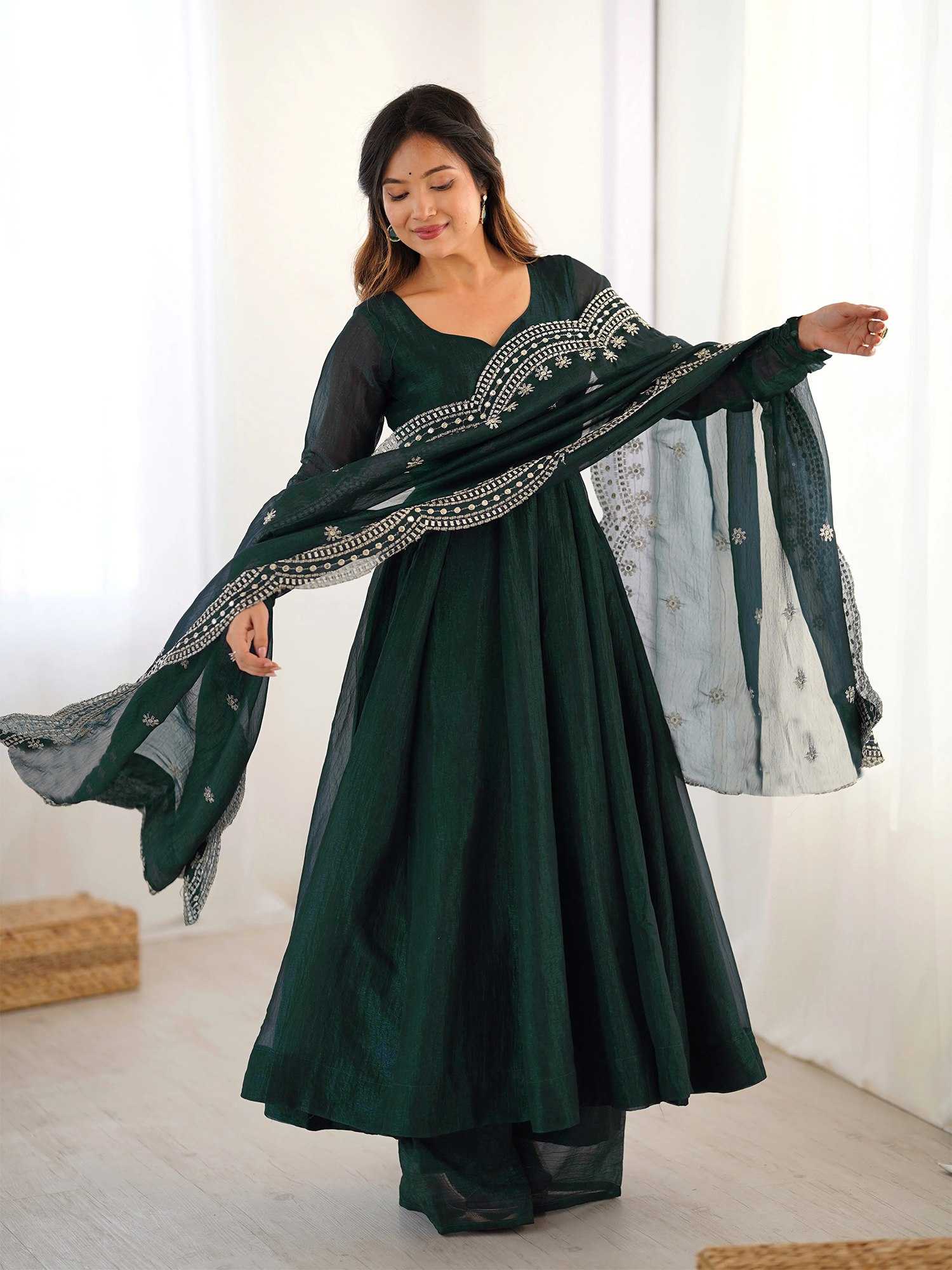 GREEN KURTIS