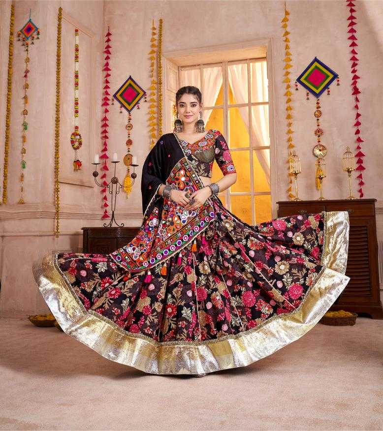 THREAD WORK LEHENGA
