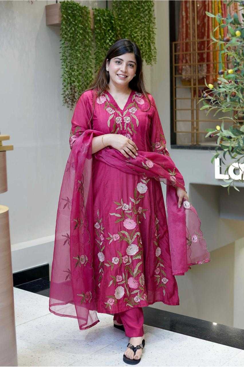 CHANDERI SUIT