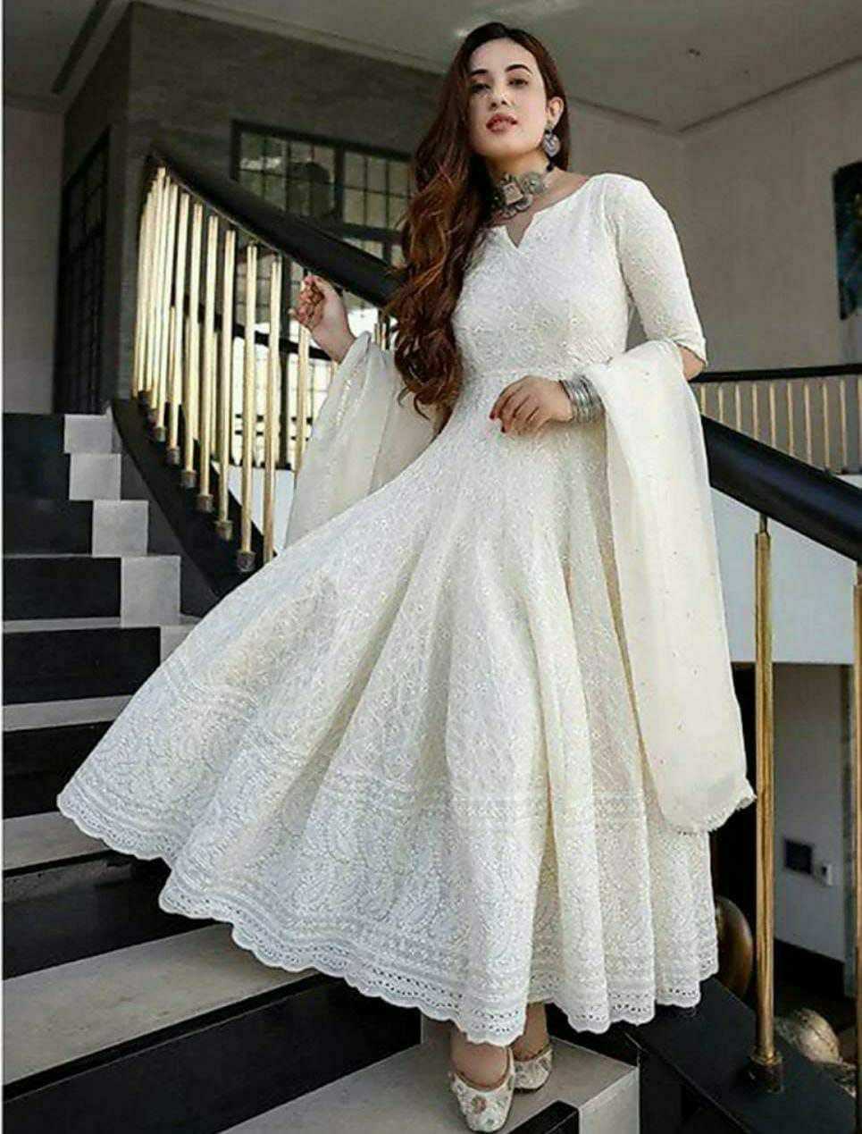 WHITE GOWN