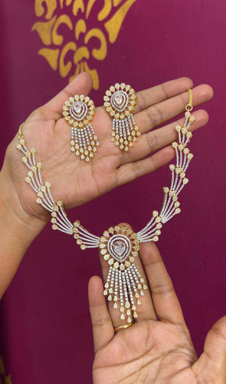 DESIGNER CRYSTAL NECKLACES