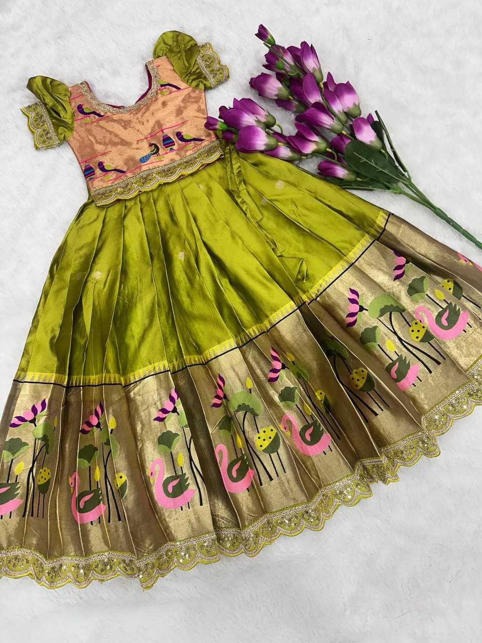 KIDS LEHENGA