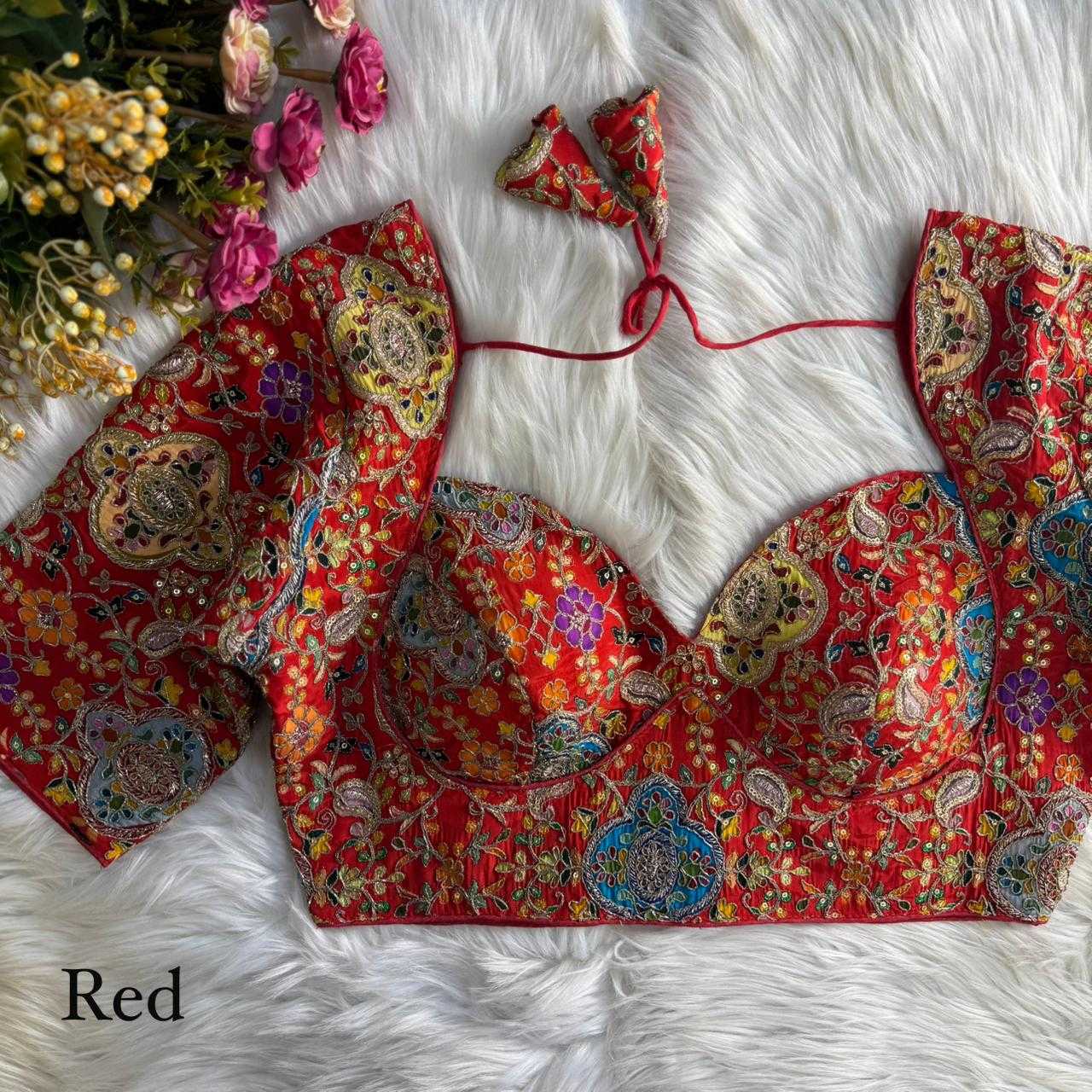 PRINTED BLOUSE