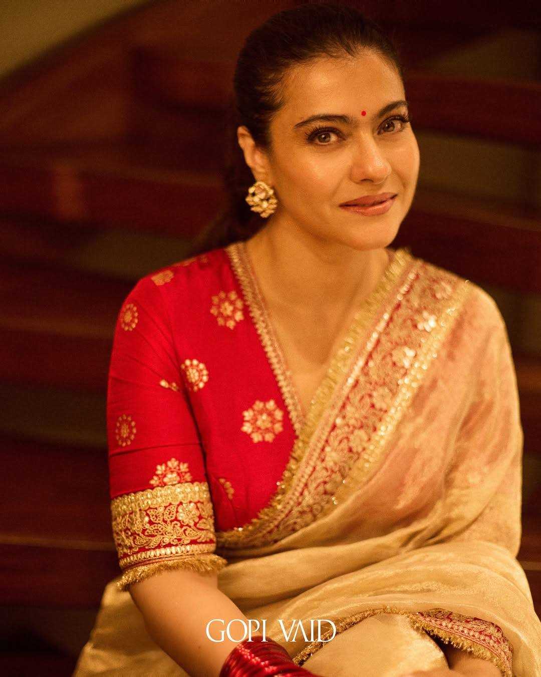BANDHANI BANDHEJ SAREES	