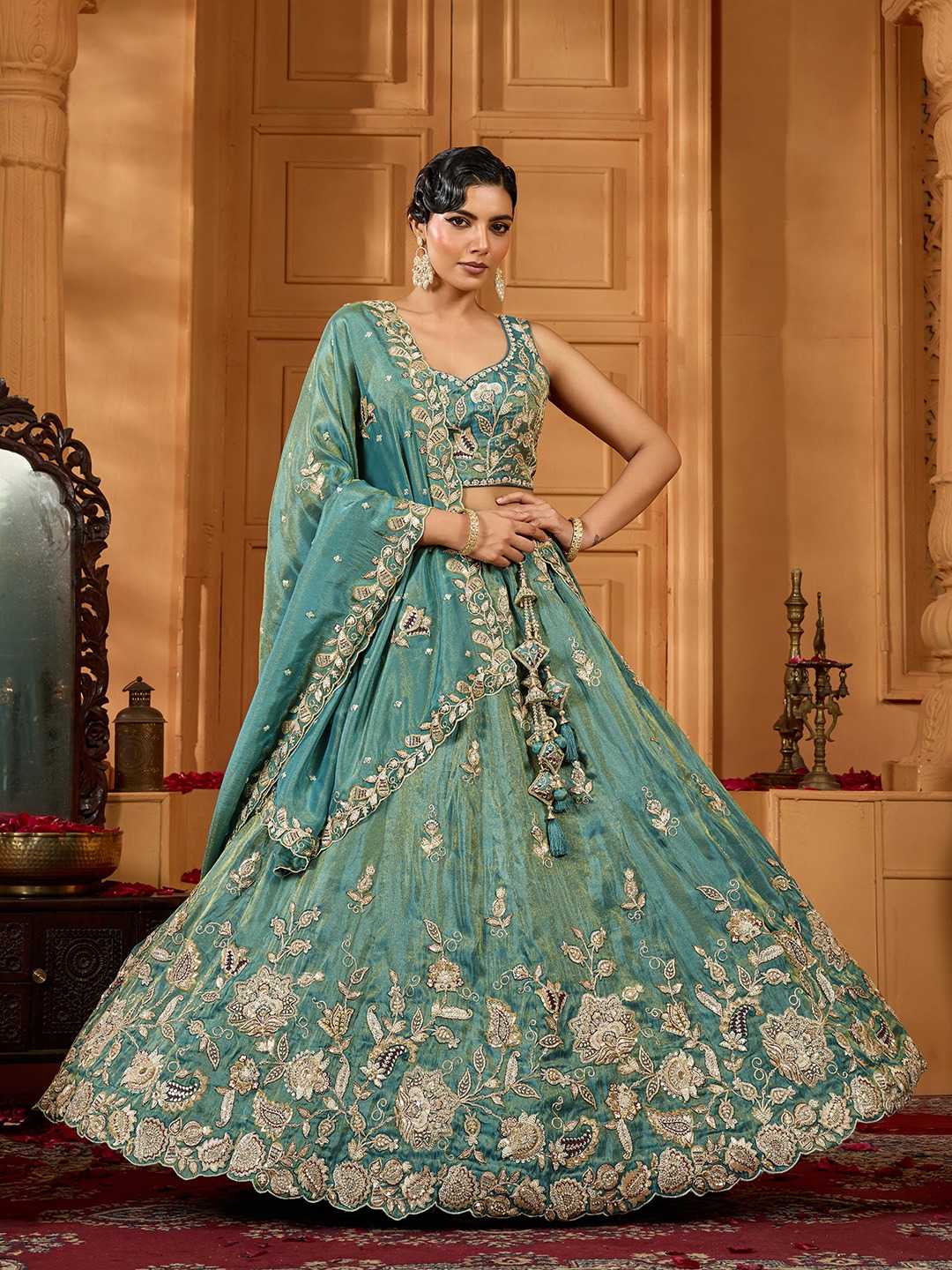 THREAD WORK LEHENGA