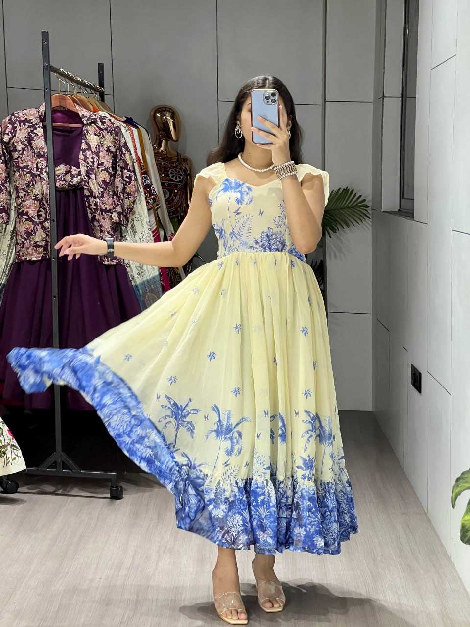 FLOOR-LENGTH KURTIS