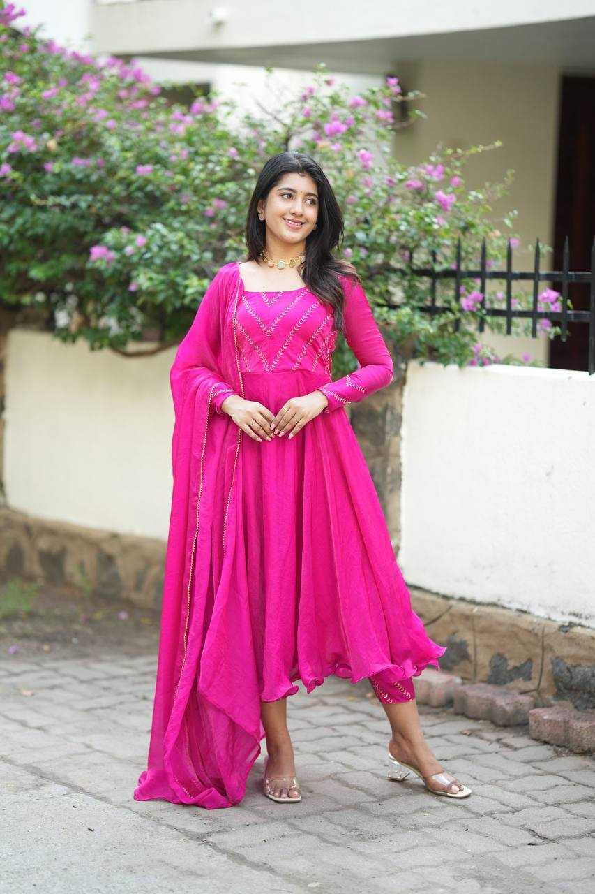 PINK KURTIS