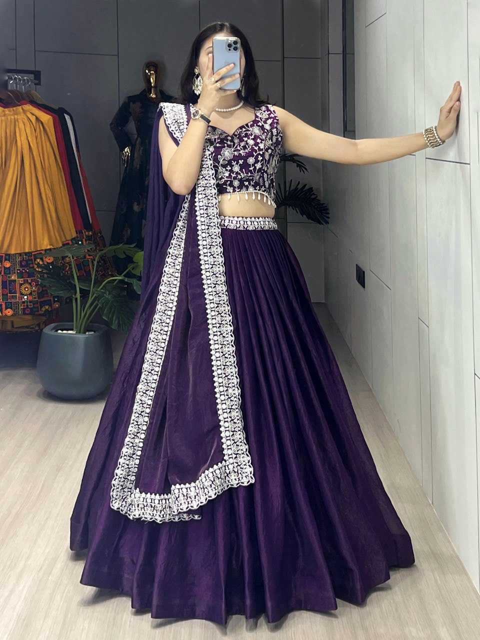  LEHENGA WITH BELT
