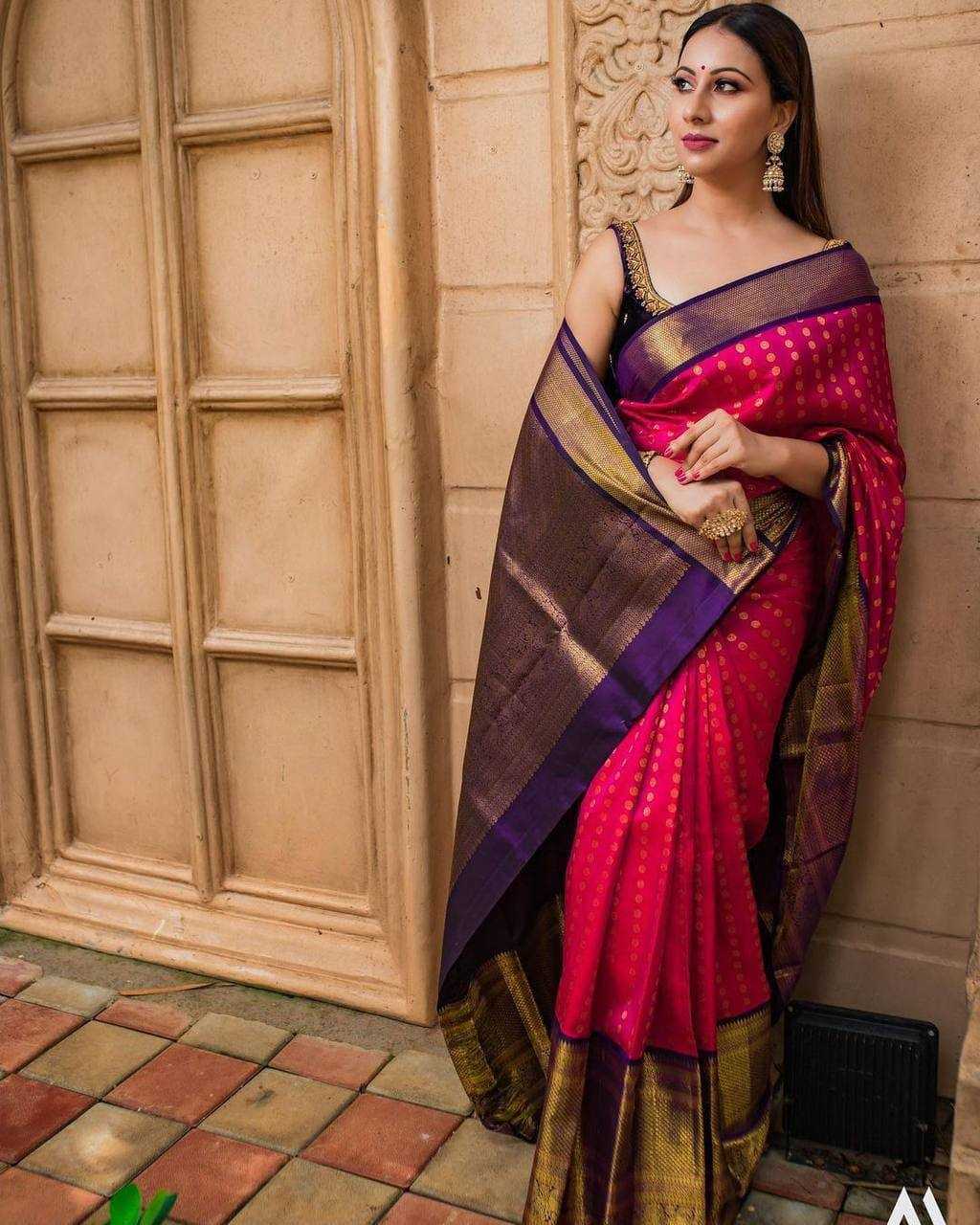 JACQUARD SAREE