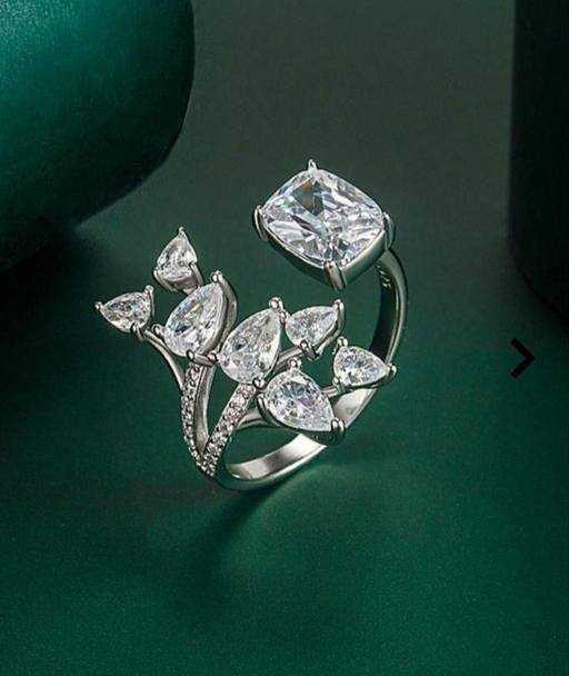 AD DIAMOND RINGS