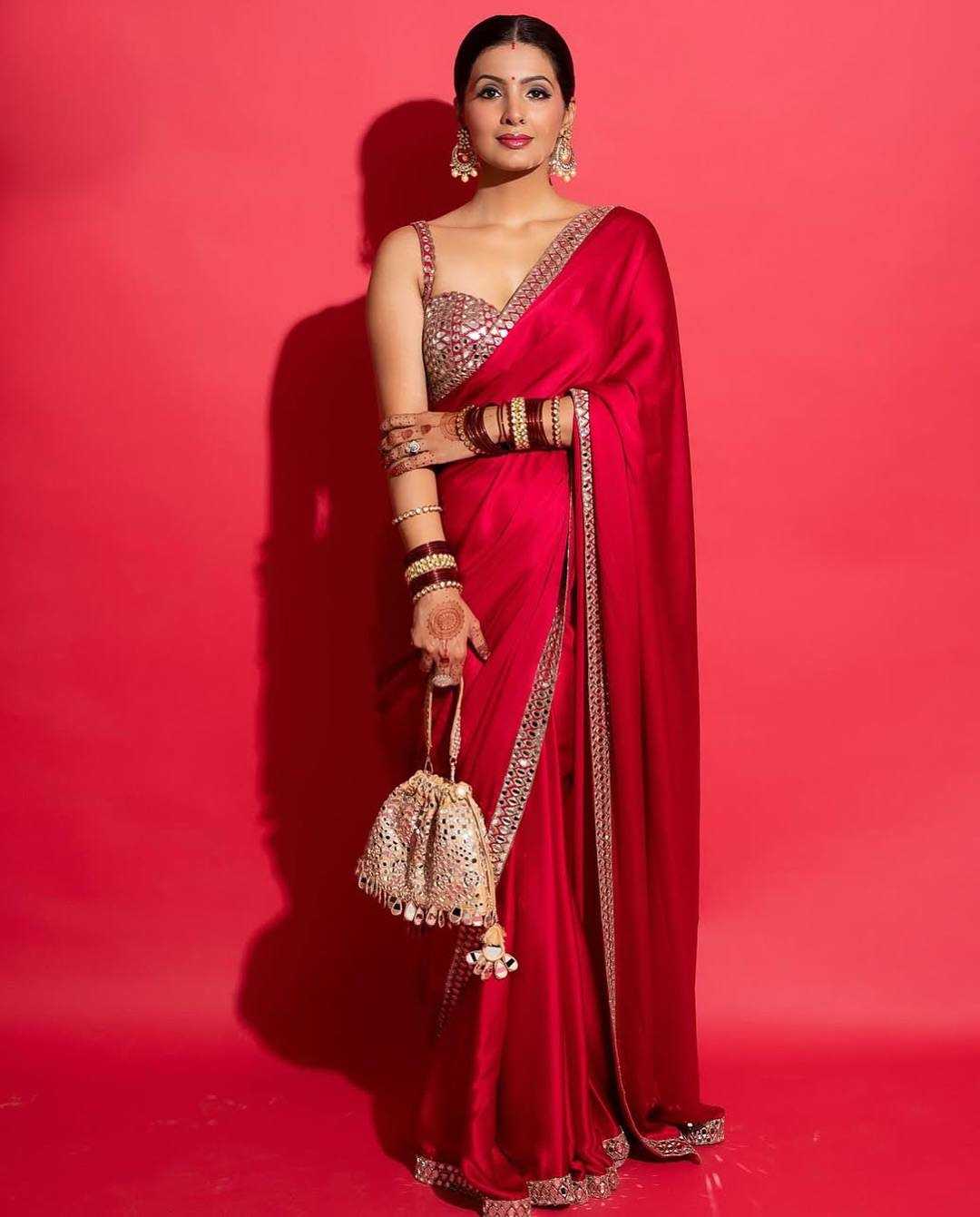 GEETA BASRA COLLECTIONS