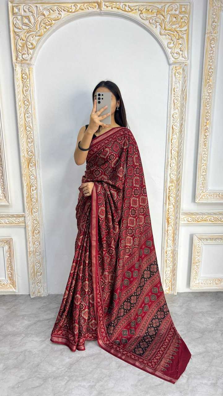 LIGHTWEIGHT SAREES