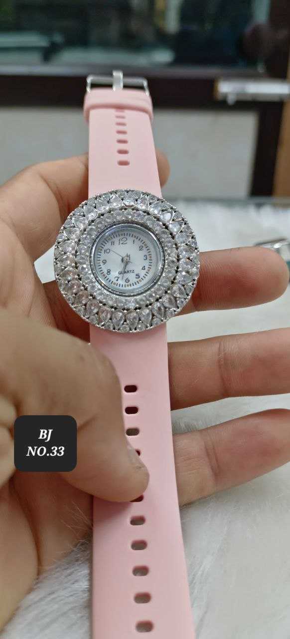 YNF V1 WOMEN JEWELLERY WHOLESALE FANCY DESIGNER WATCHES MANUFACTURER