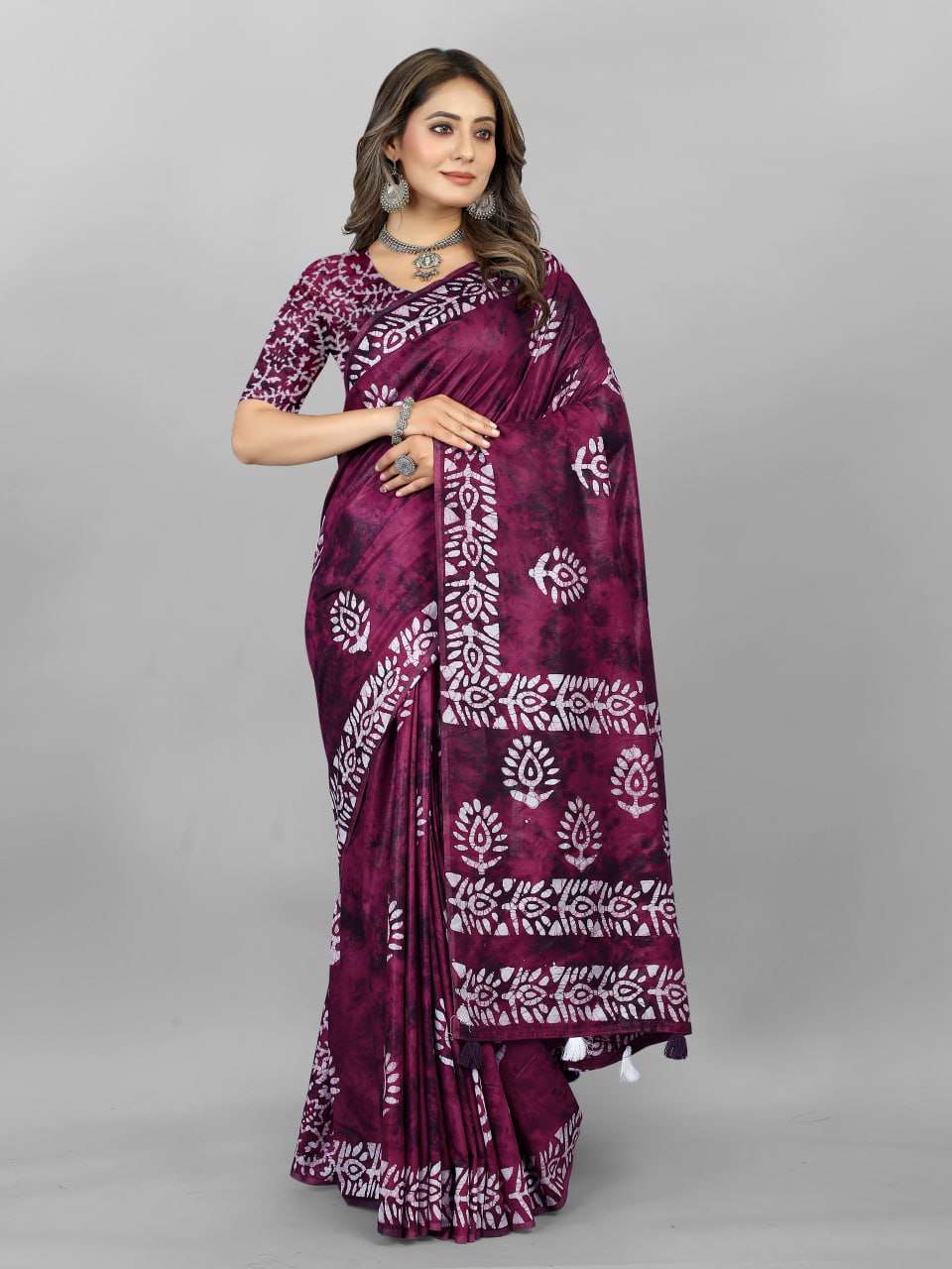 YNF BATIK SRRT HAND WAX BATIK PRIZOM SAREES WHOLESALE PRINTED LADIES BATIK SAREES MANUFACTURER