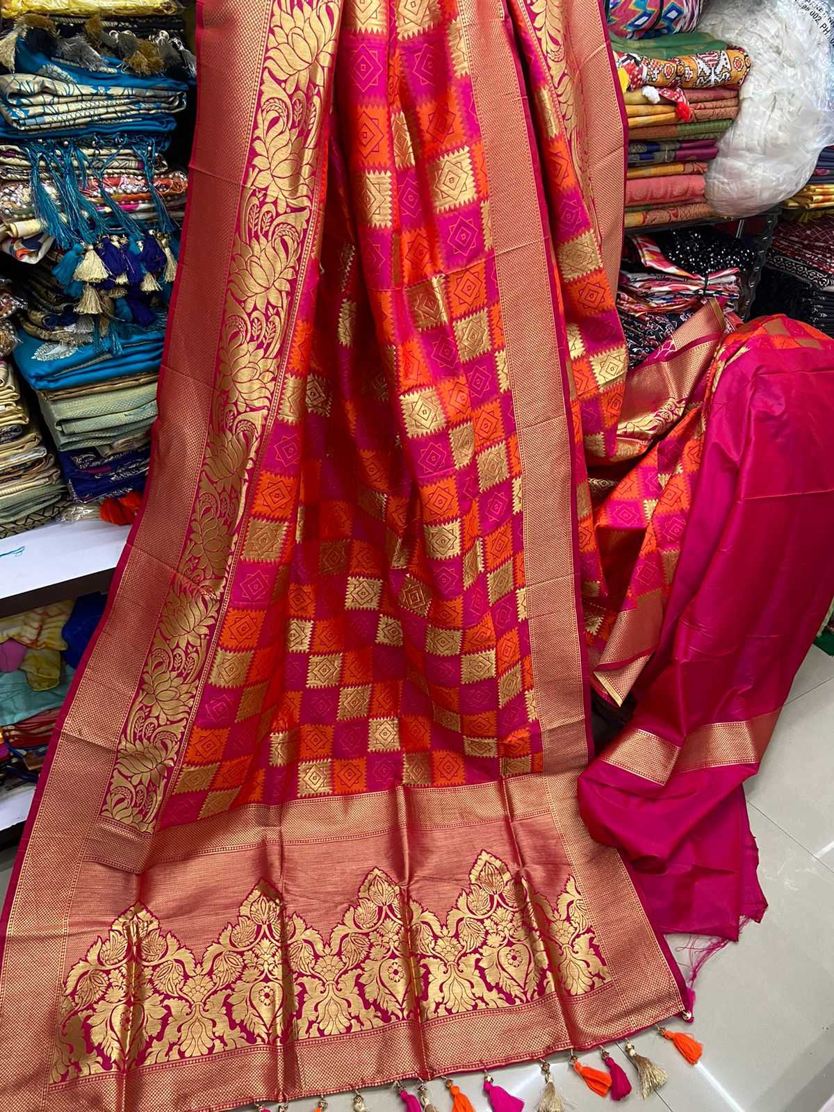 YNF PURE SILK RBC 18 SILK SAREES WHOLESALE HEAVY SILK PURE SILK TRADITIONAL SAREES MANUFACTURER