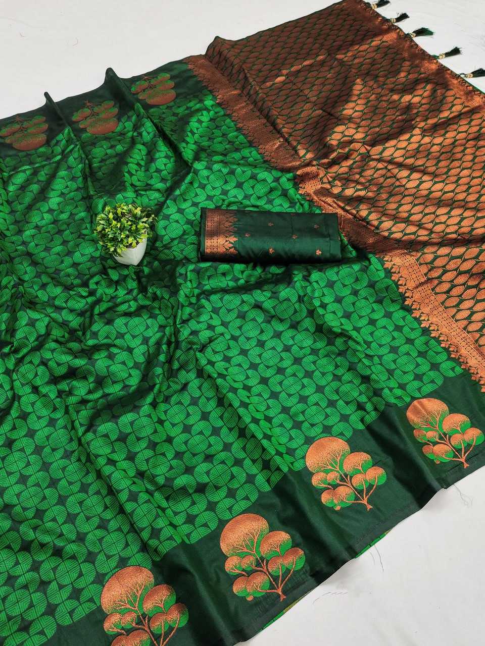 YNF SOFT SILK RMNX GOLDEN TREE SILK SAREES WHOLESALE SOFT SILK TRADITIONAL PRINTED SILK SAREES MANUFACTURER