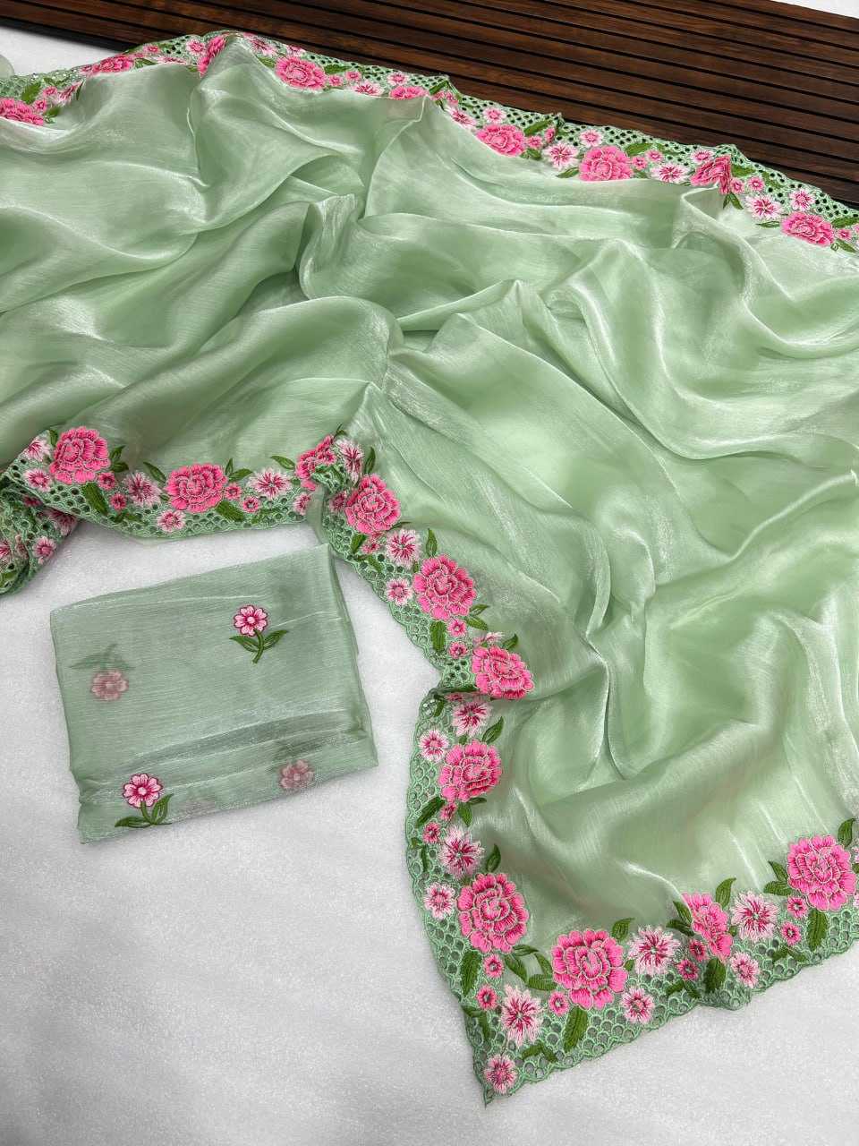 YNF TISSUE SILK RNNC 21 SAREES WHOLESALE FANCY TISSUE SILK LACE BORDER SAREES MANUFACTURER