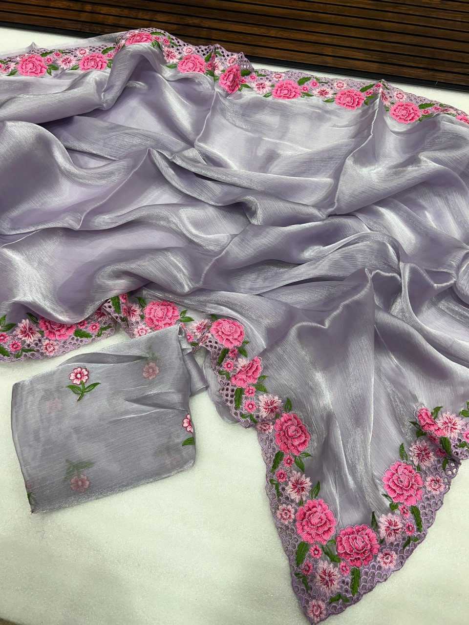 YNF TISSUE SILK RNNC 21 SAREES WHOLESALE FANCY TISSUE SILK LACE BORDER SAREES MANUFACTURER