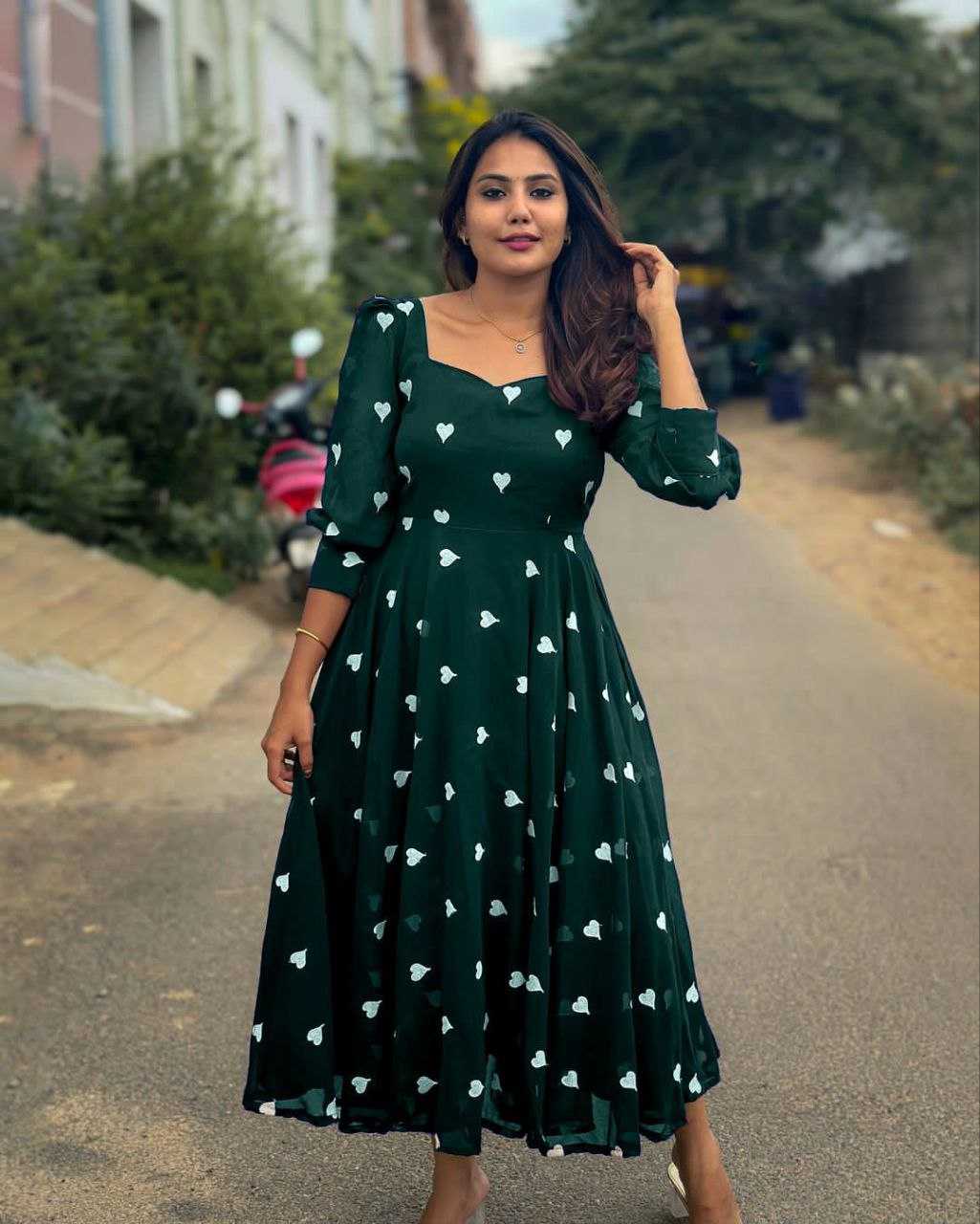 YNF GEORGETTE RIN126 260 KURTIS WHOLESALE SHORT PARTY WEAR FANCY GEORGETTE PRINTED SILK KURTIS MANUFACTURER