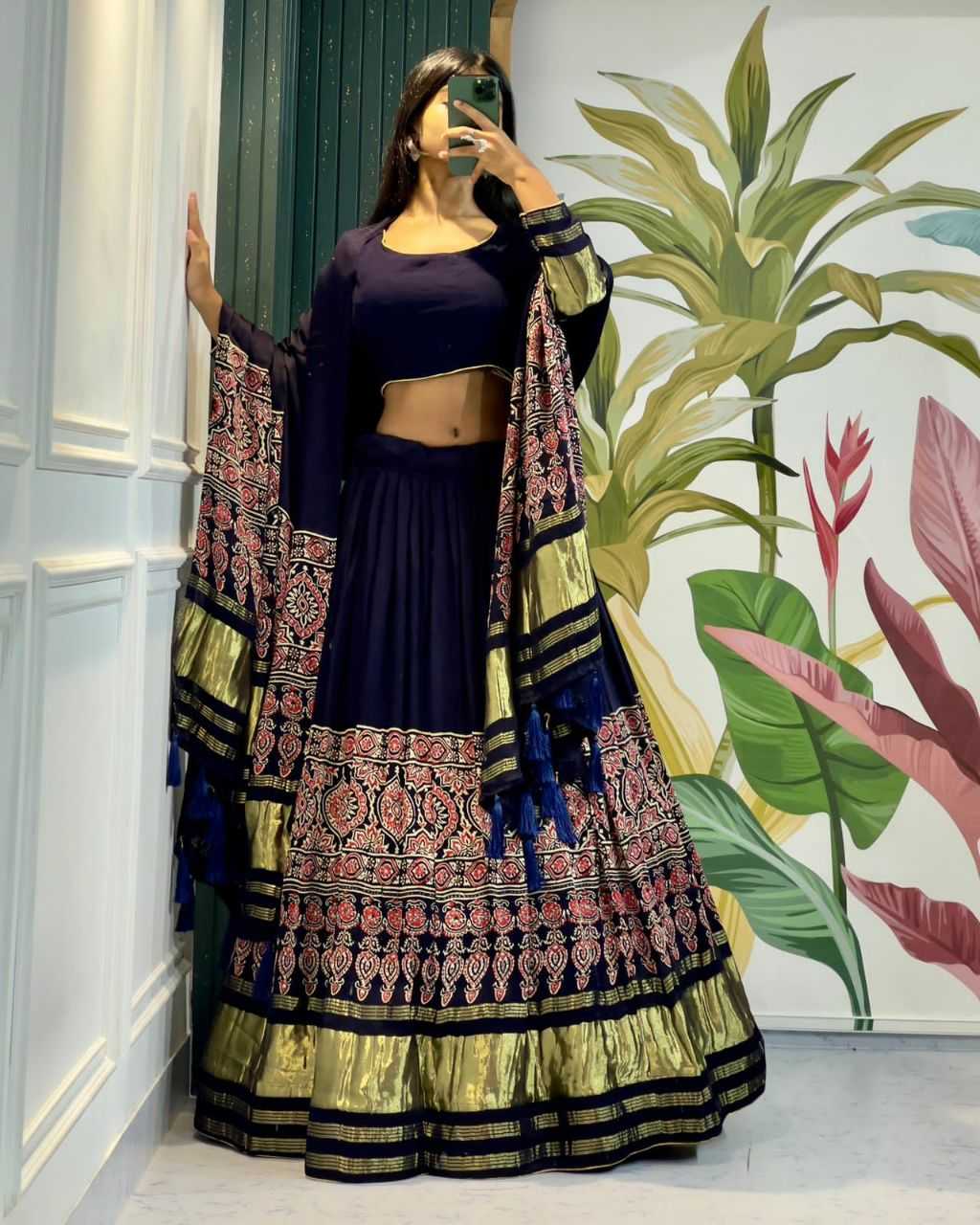 YNF GAJJI SILK KESH179 AHB14 LEHENGAS WHOLESALE TRADITIONAL SILK PRINTED LEHENGAS MANUFACTURER