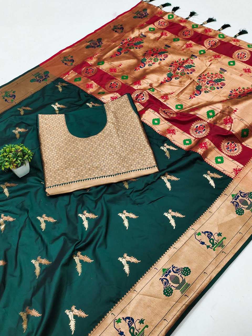 YNF PAITAHNI SILK RIN150  Love Bird SILK SAREES WHOLESALE PAITHANI SOFT SILK TRADITIONAL SILK PURE ZARI SILK SAREES MANUFACTURER