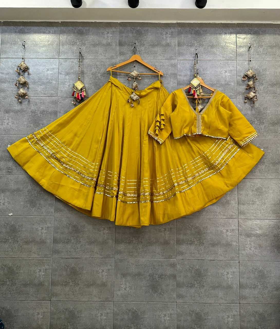 YNF ROMAN SILK  KESH179 AHB67 LEHENGAS WHOLESALE TRADITIONAL SILK LEHENGAS MANUFACTURER