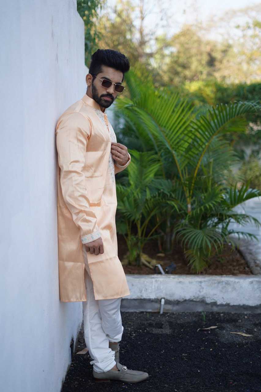 YNF SILK RBV PRESENT MENS WEAR WHOLESALE MENS KURTA PYJAMA SILK KURTA MANUFACTURER 