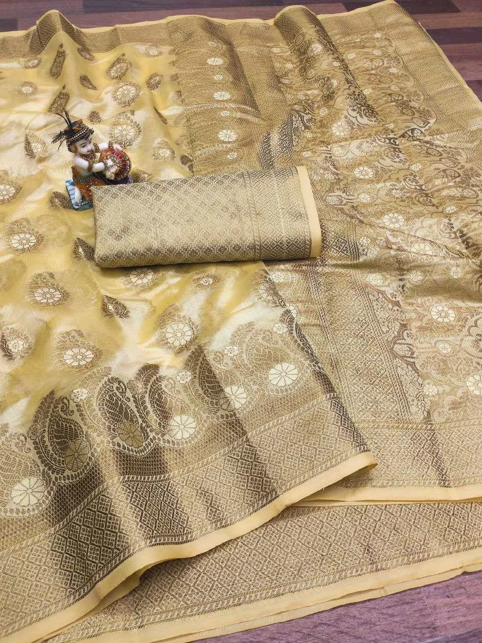 YNF COTTON KESH170  UMIKA SILK SAREES WHOLESALE BANARASI SILK SOFT SILK HANDLOOM COTTON SILK SAREES MANUFACTURER