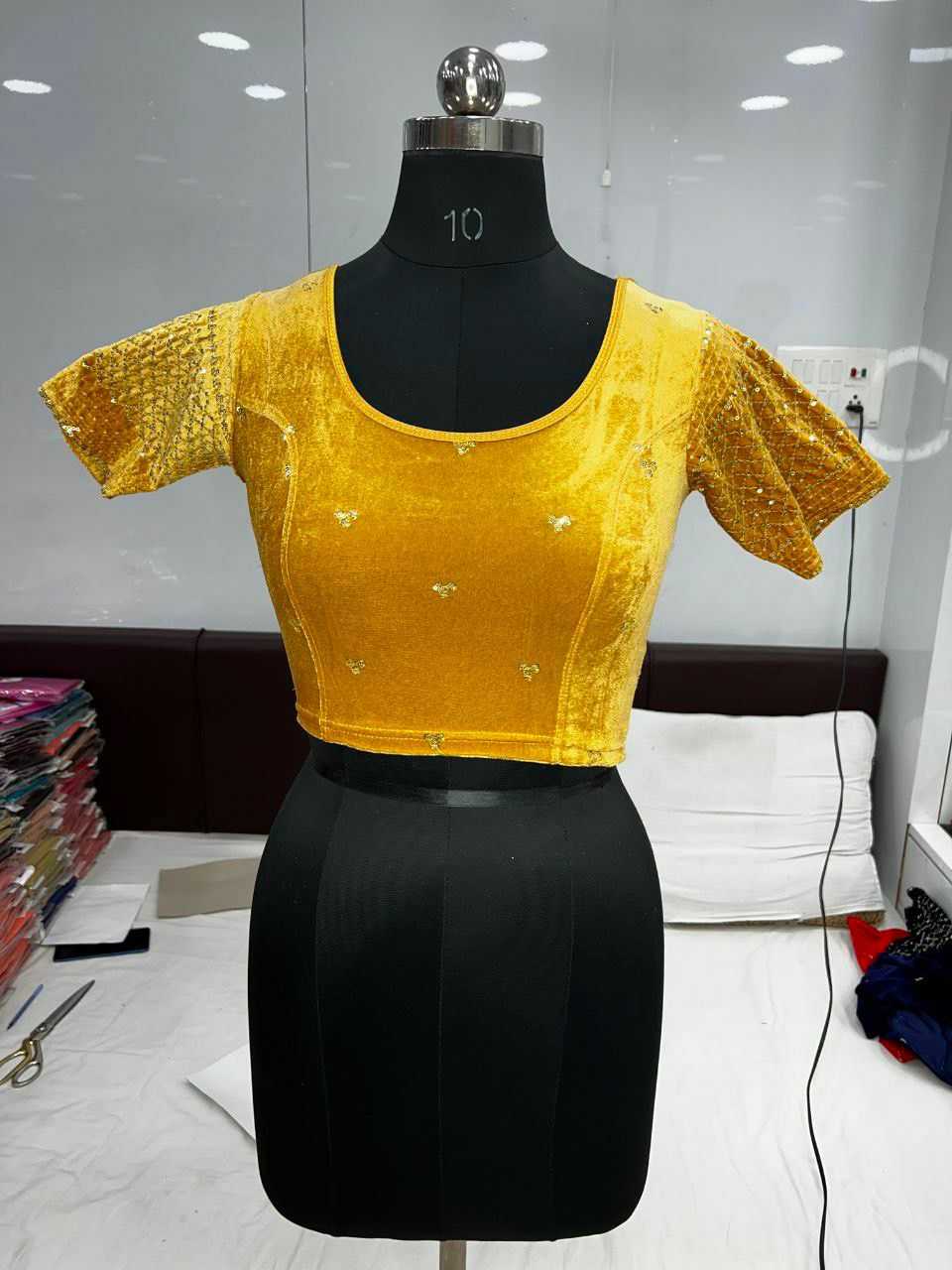 YNF VELVET KESH231 SAARA READYMADE BLOUSE WHOLESALE STRETCHABLE BLOUSE VELVET BLOUSE MANUFACTURER