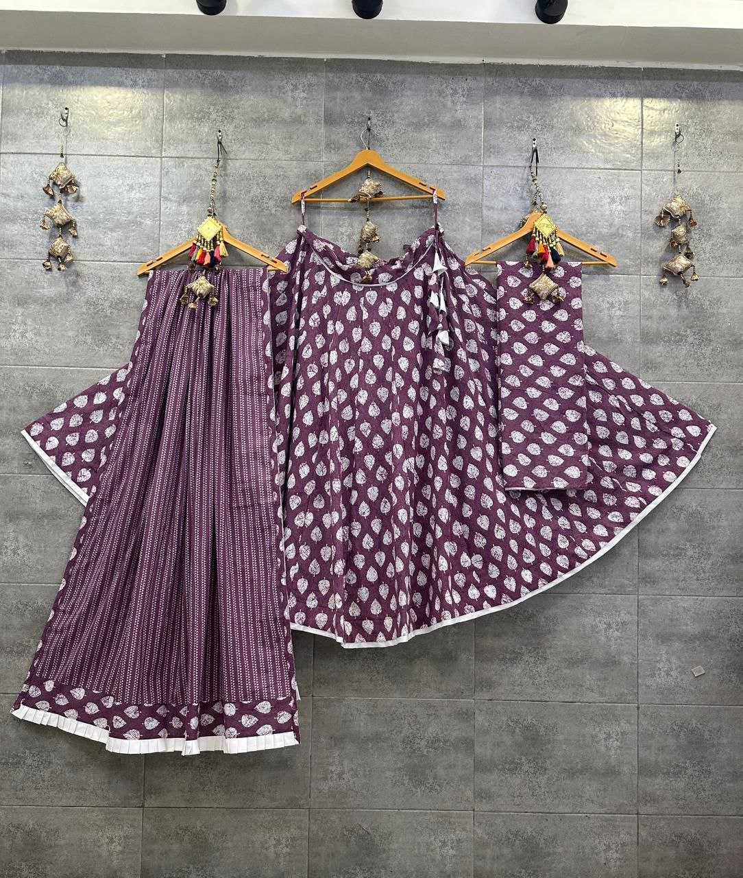 YNF COTTON KESH179 AHB119 LEHENGAS WHOLESALE TRADITIONAL PRINTED CHANIYTA CHOLI LEHENGAS MANUFACTURER