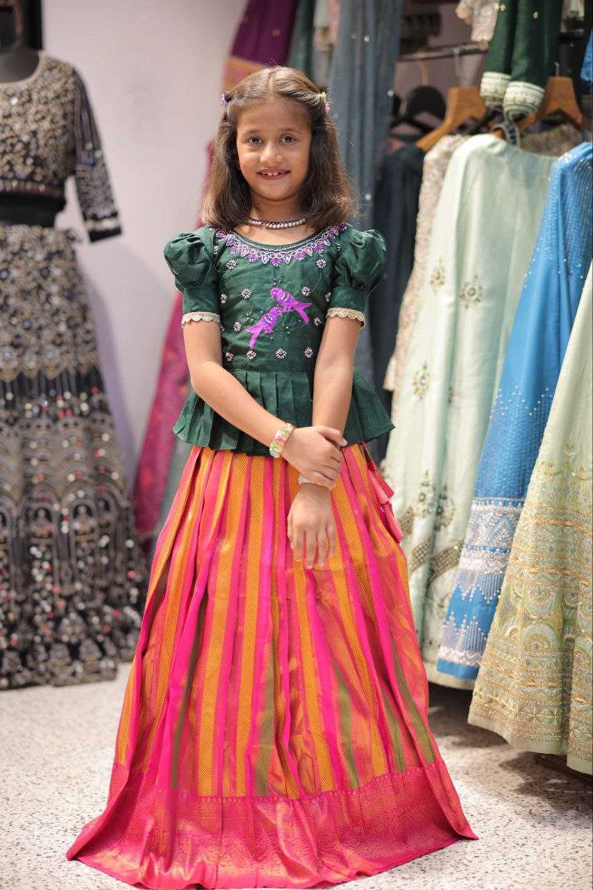 YNF PURE SILK RIN161 RPVR22 KIDS WEAR WHOLESALE KIDS LEHENGA KIDS TRADITIONAL OUTFITS KIDS LEHENGA CHOLI KIDS FESTIVE WEAR KIDS WEDDING OUTFITS MANUFACTURER